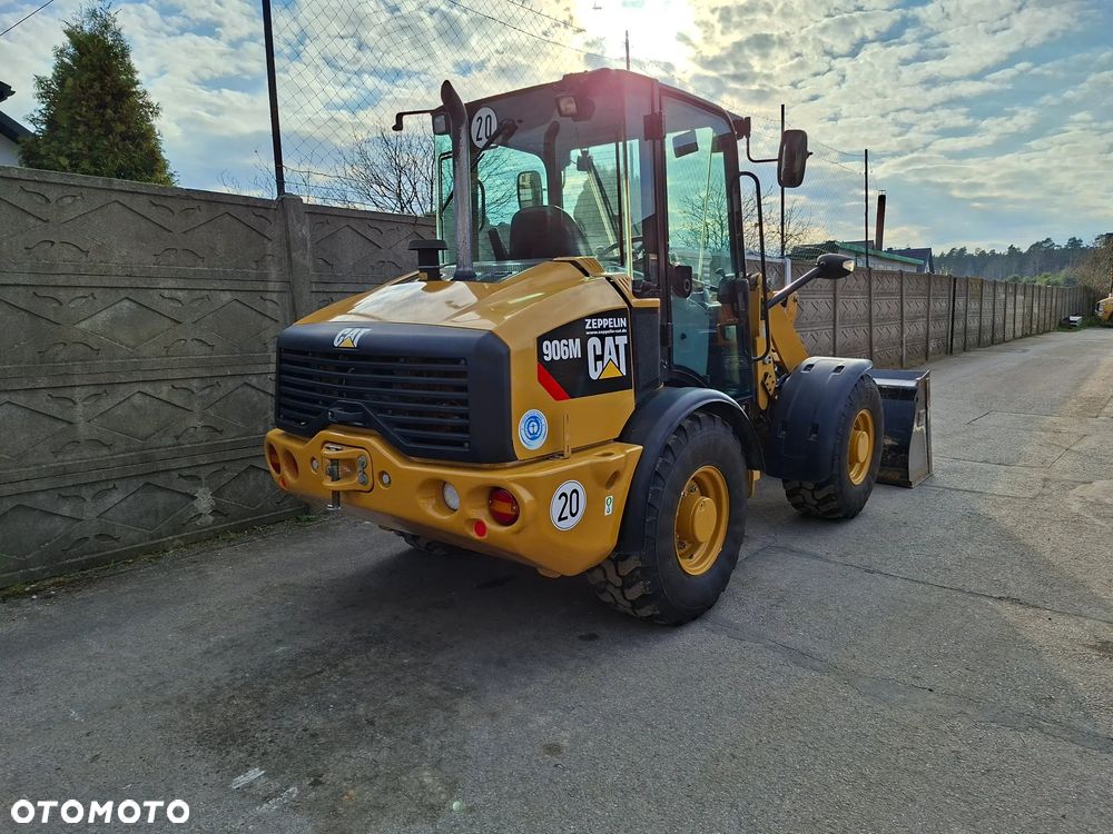 Caterpillar CAT 906 M - 8