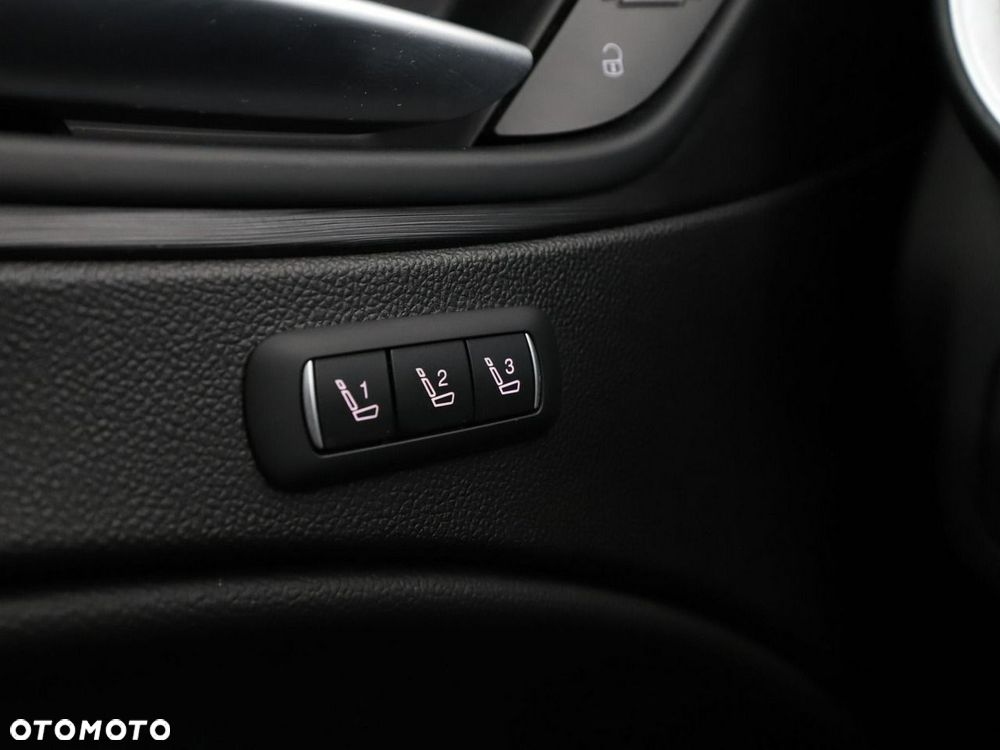 Alfa Romeo Stelvio 2.0 Turbo Q4 - 35