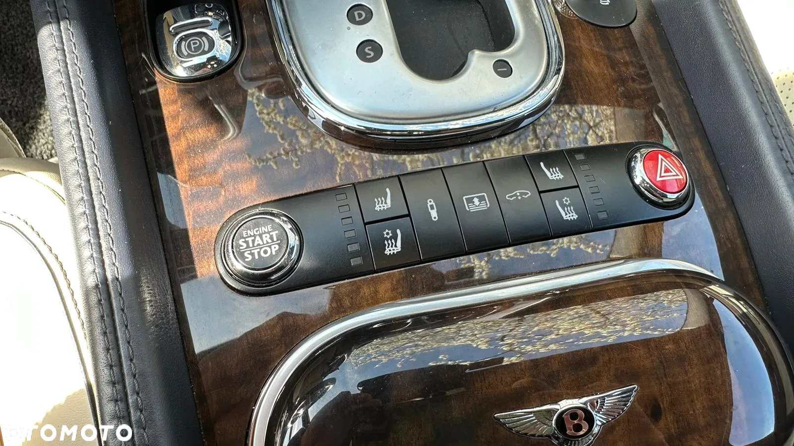 Bentley Flying Spur V8 - 21