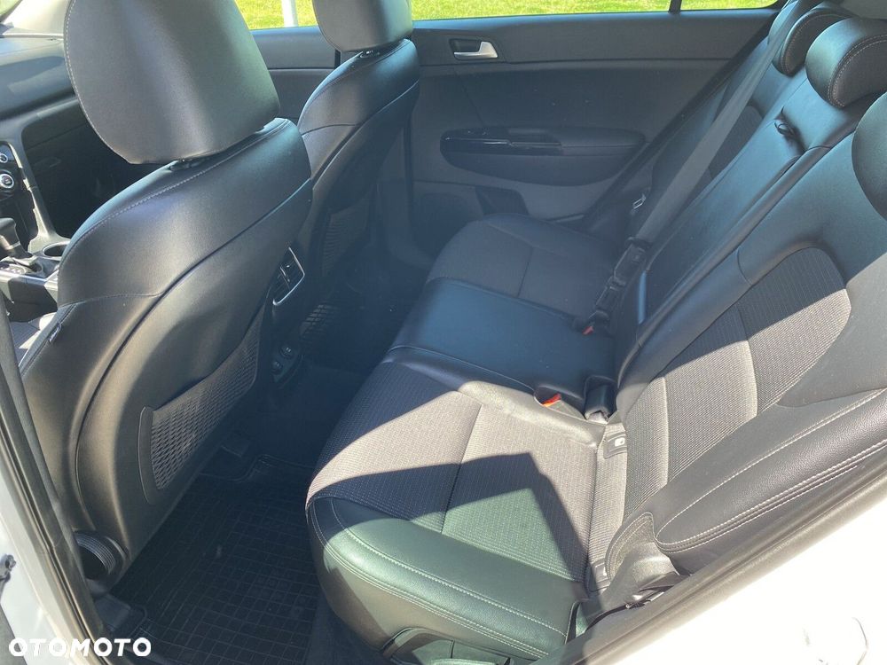 Kia Sportage - 11