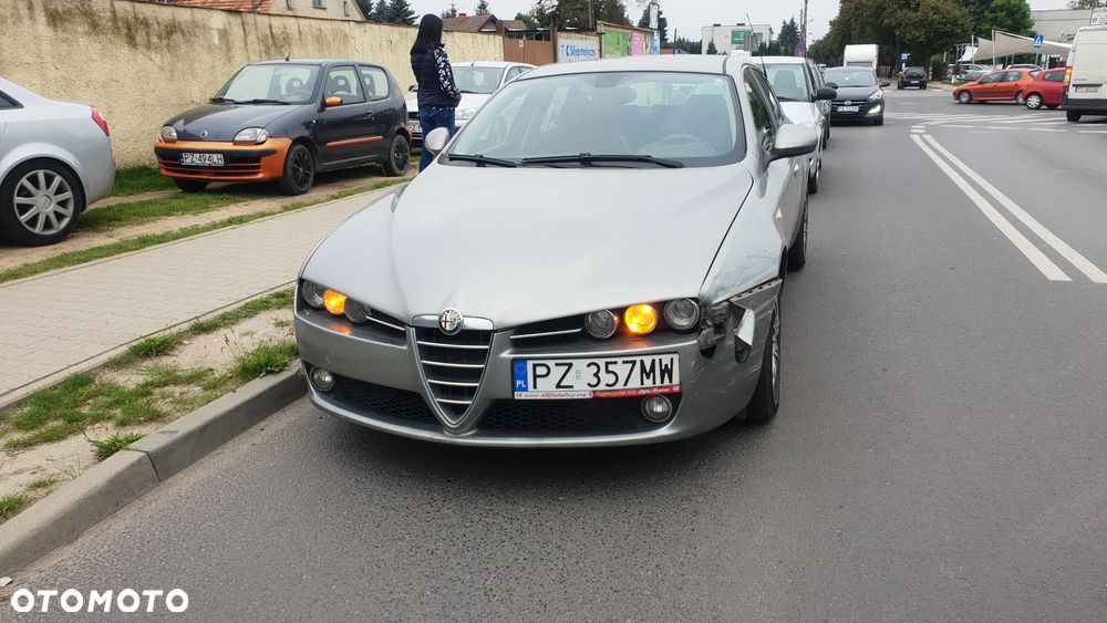 Alfa Romeo 159 1.9 JTDM 16V DPF Q-Tronic Elegante - 16
