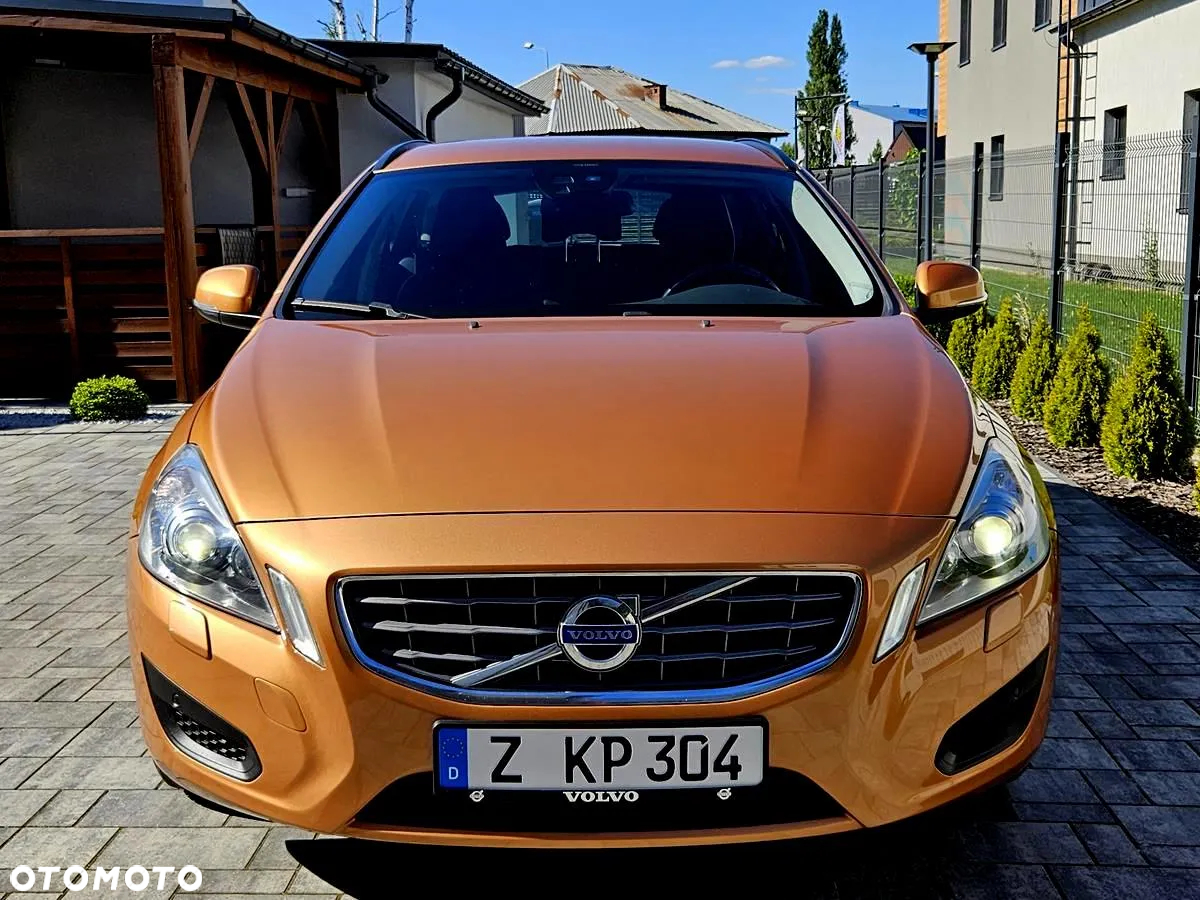Volvo V60 D3 Summum - 17