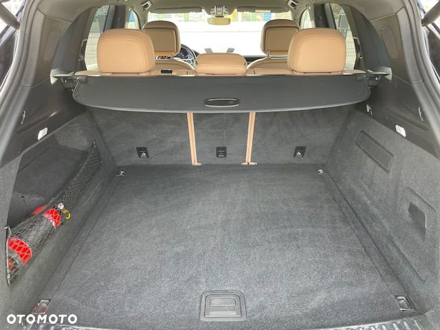 Porsche Cayenne - 37