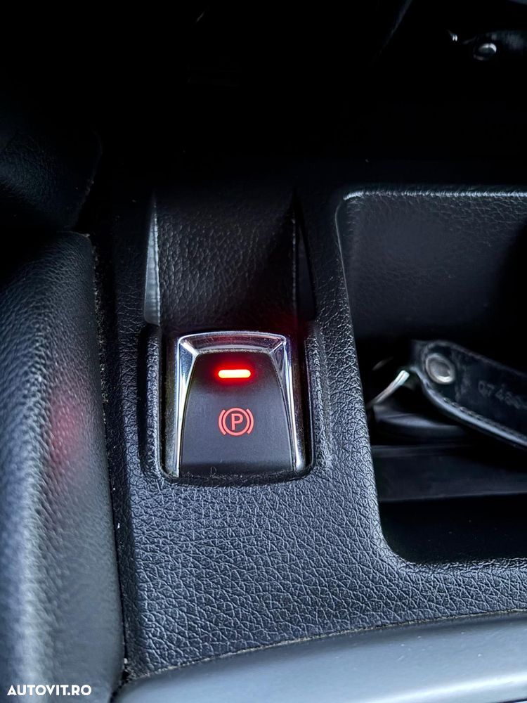 Nissan Qashqai 1.6 DCI Start/Stop 4X4-i Tekna - 13