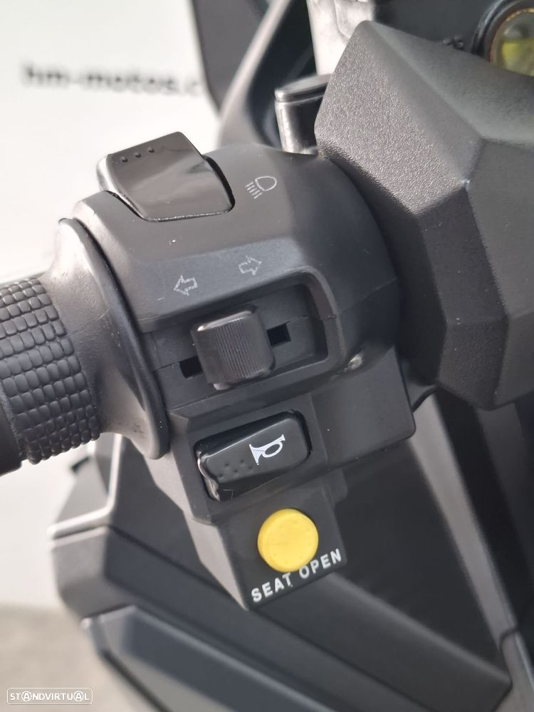 Sym Cruisym 125 - 10