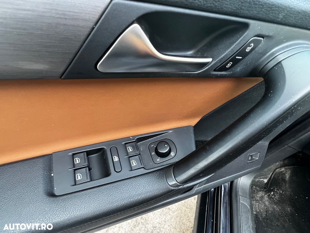 Volkswagen Passat - 26