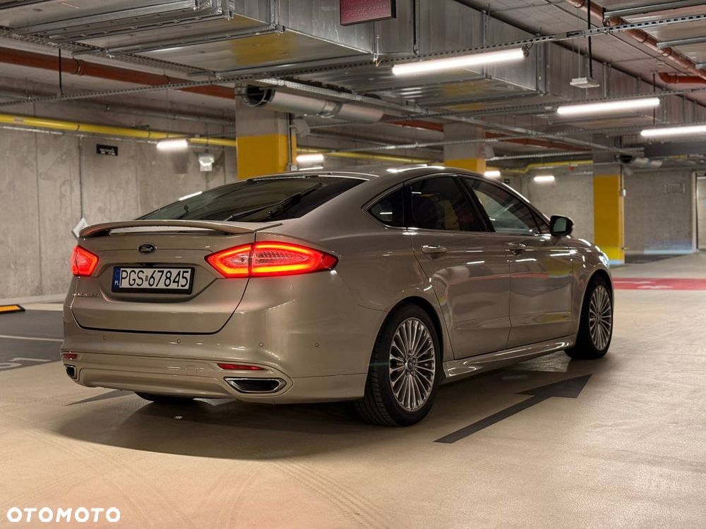 Ford Mondeo Vignale 2.0 TDCi PowerShift - 11
