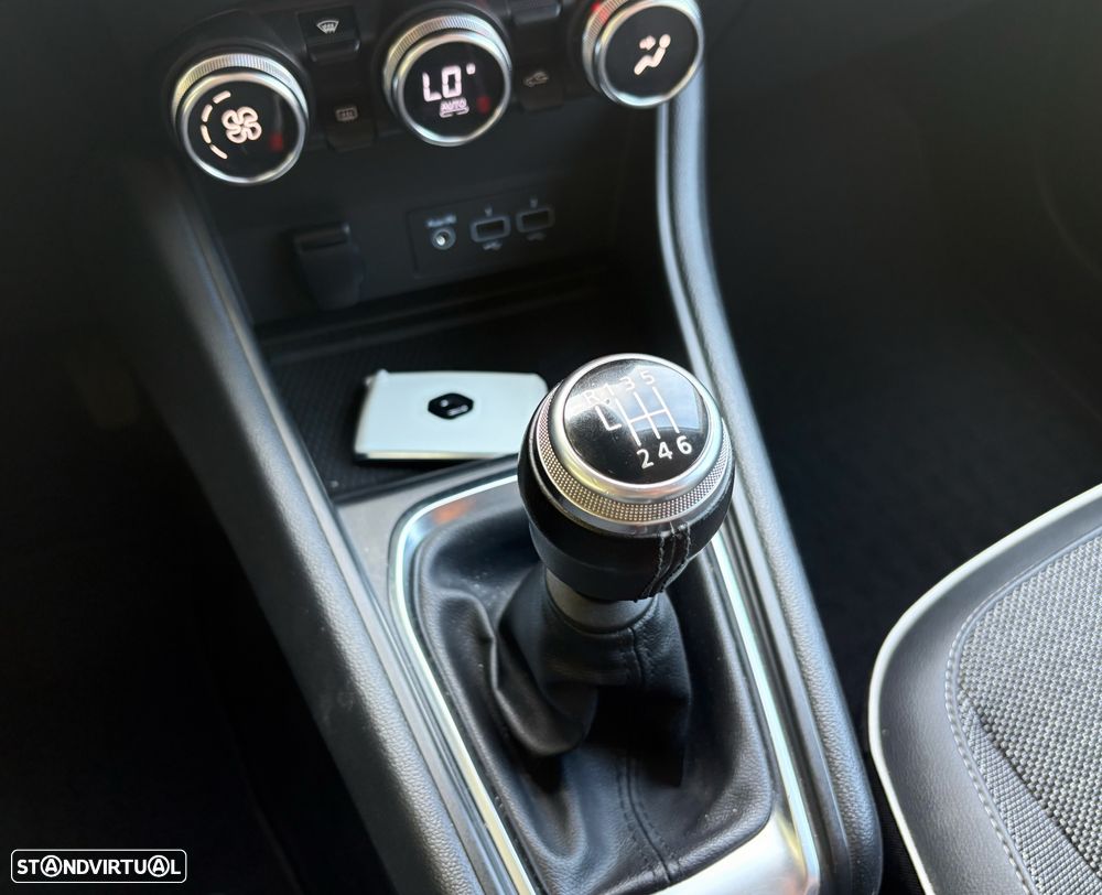 Renault Captur 1.5 dCi Exclusive - 26