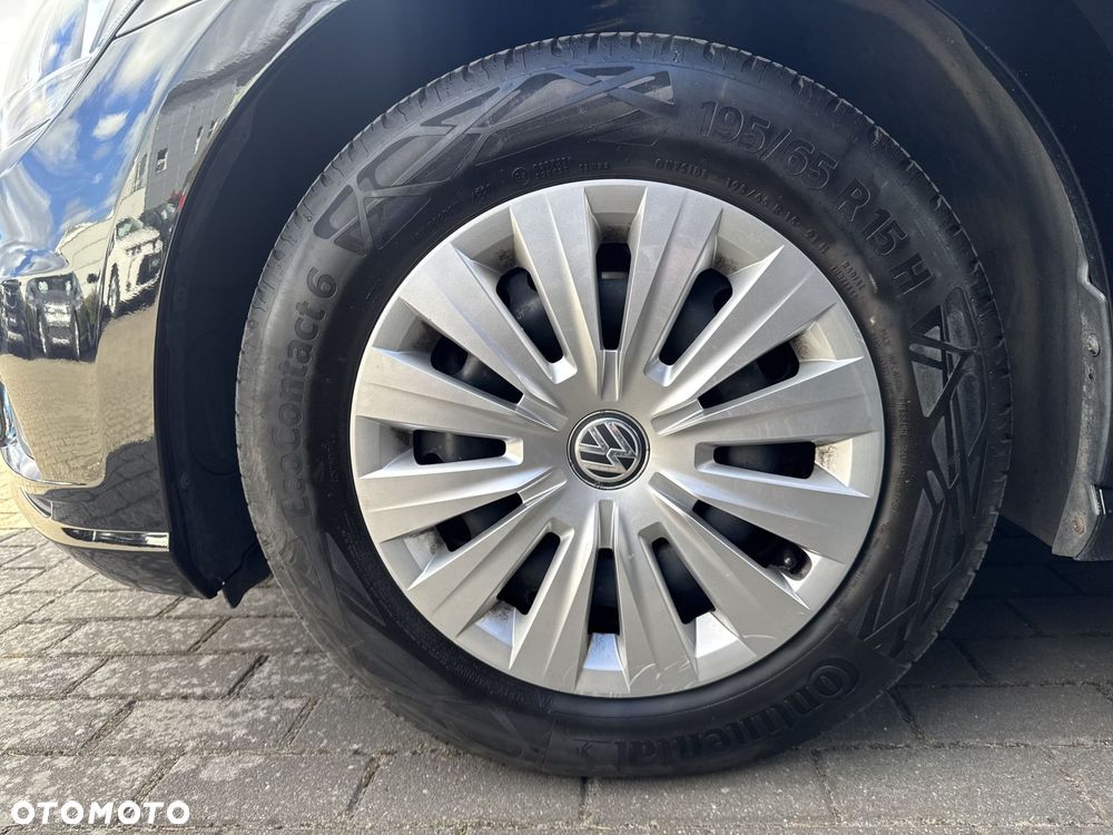 Volkswagen Golf - 30