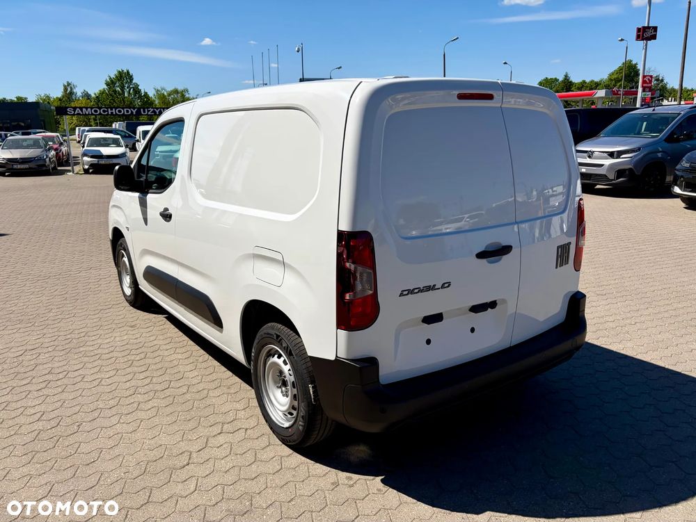 Fiat Doblo Van M - 5
