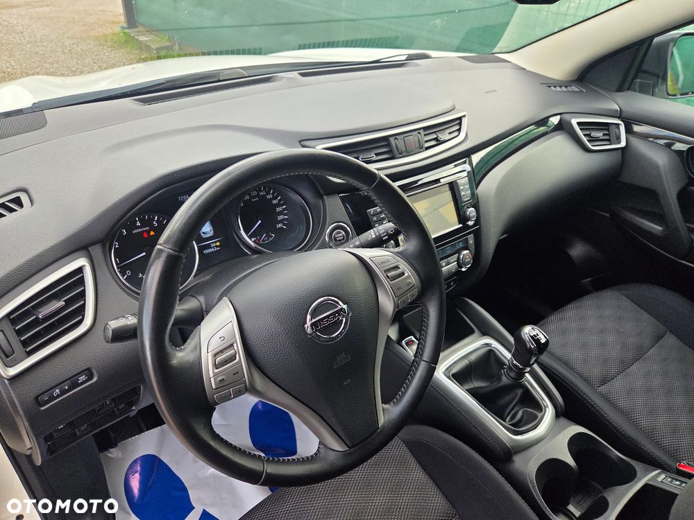 Nissan Qashqai 1.6 DIG-T Tekna - 19