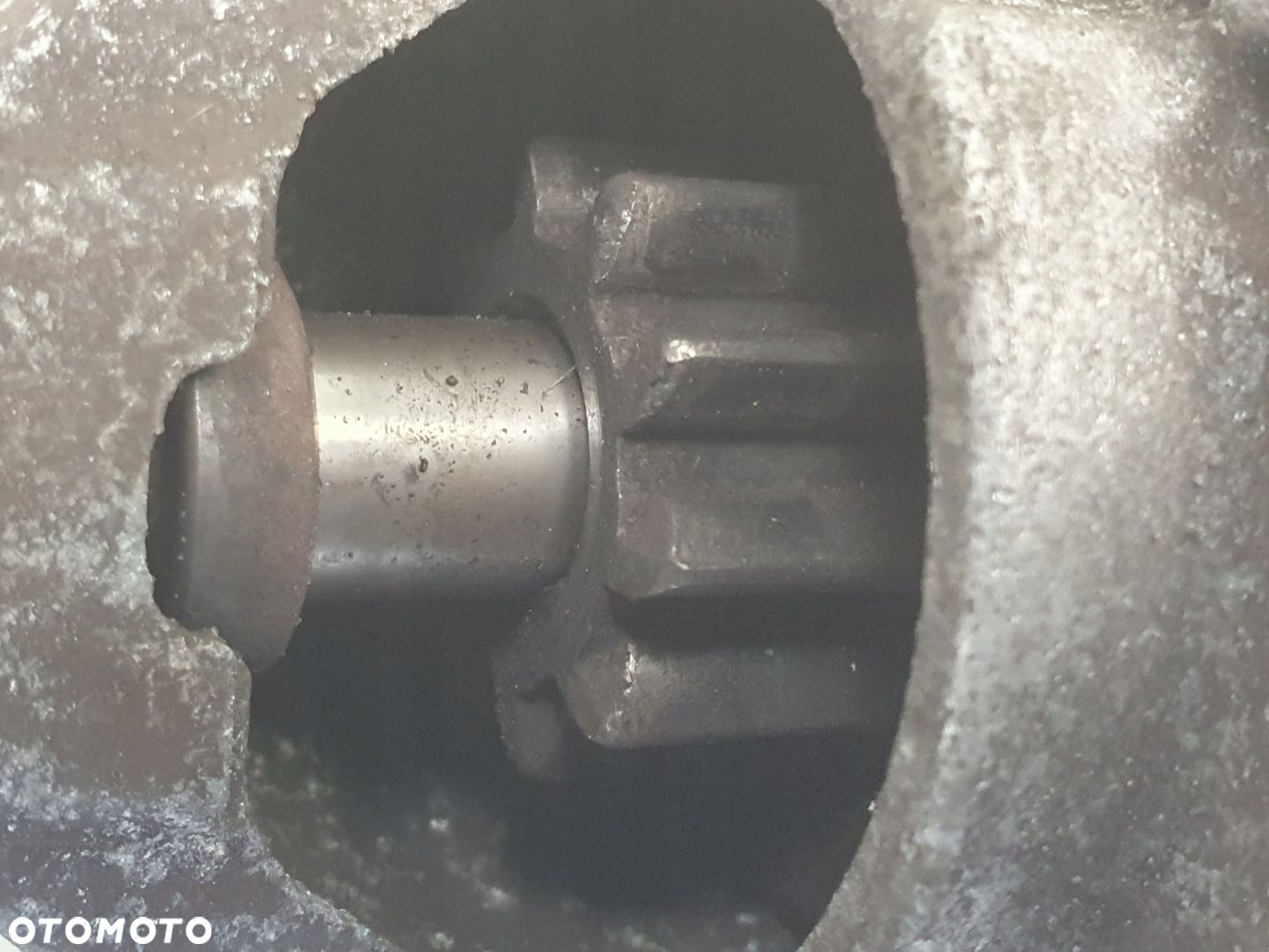 Nissan Qashqai J10 1.6 16V ROZRUSZNIK M000T32172 23300BC20B - 6