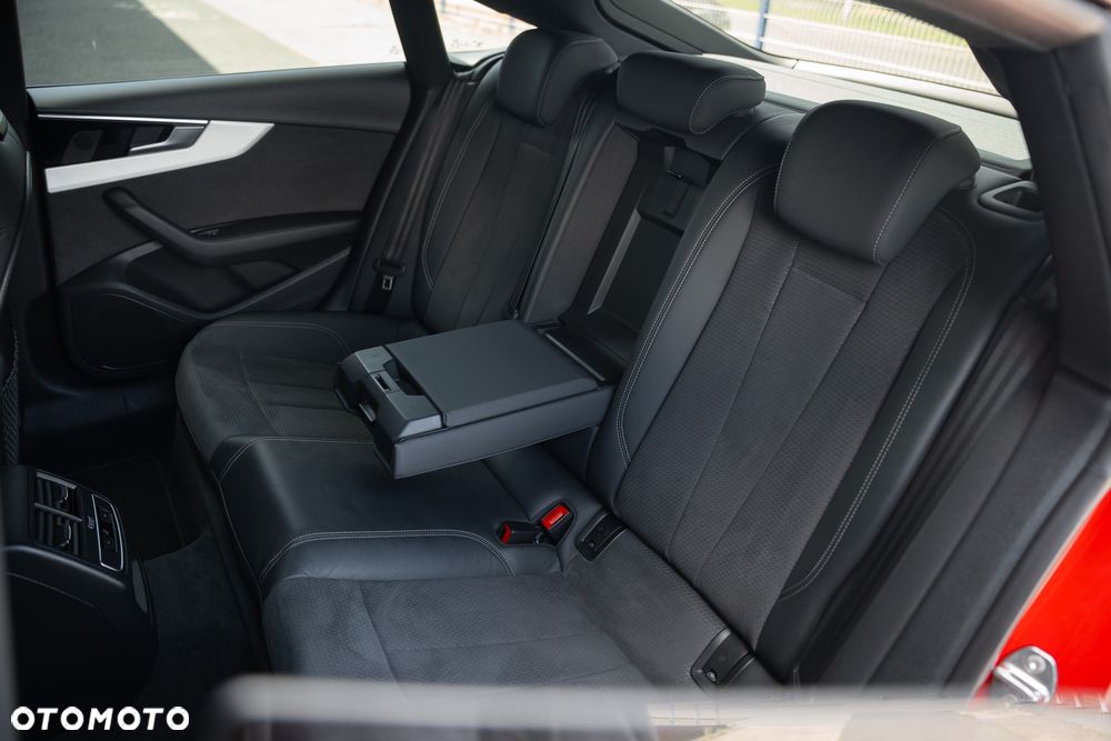 Audi A5 Sportback 35 TFSI S tronic S line - 35