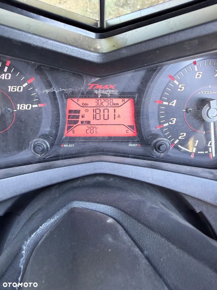 Yamaha Tmax - 7