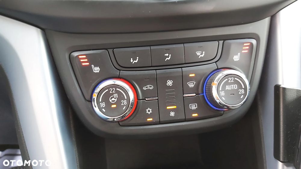 Opel Zafira 2.0 D (CDTI) Automatik Business Edition - 30