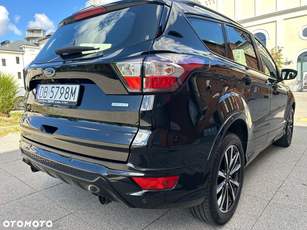 Ford Kuga 1.5 EcoBoost 2x4 ST-Line - 33
