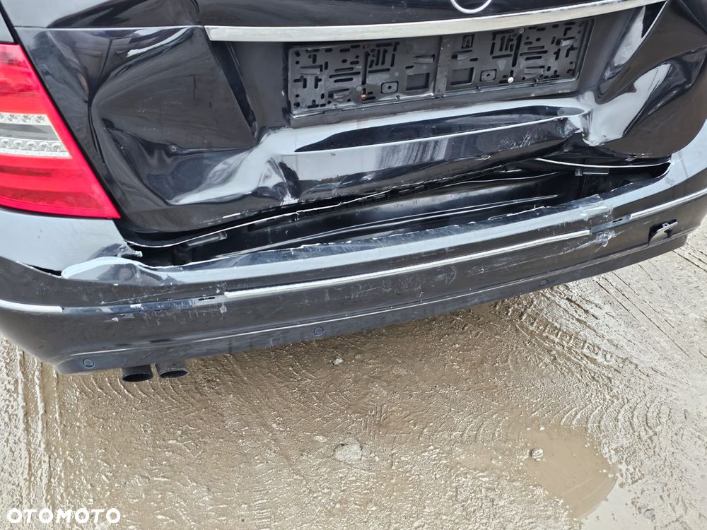 Mercedes-Benz Klasa C 180 (BlueEFFICIENCY) 7G-TRONIC Avantgarde - 14