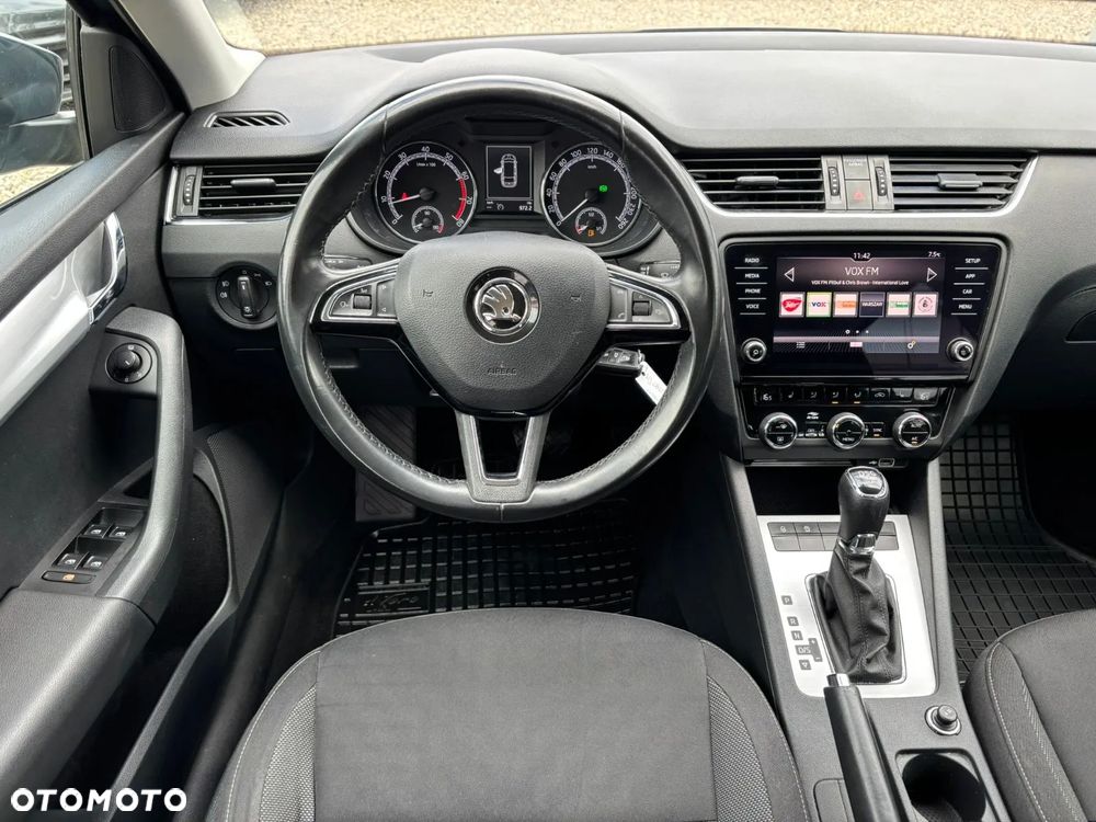 Skoda Octavia 1.4 TSI Style DSG - 27