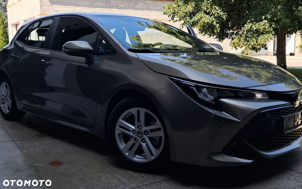 Toyota Corolla - 12