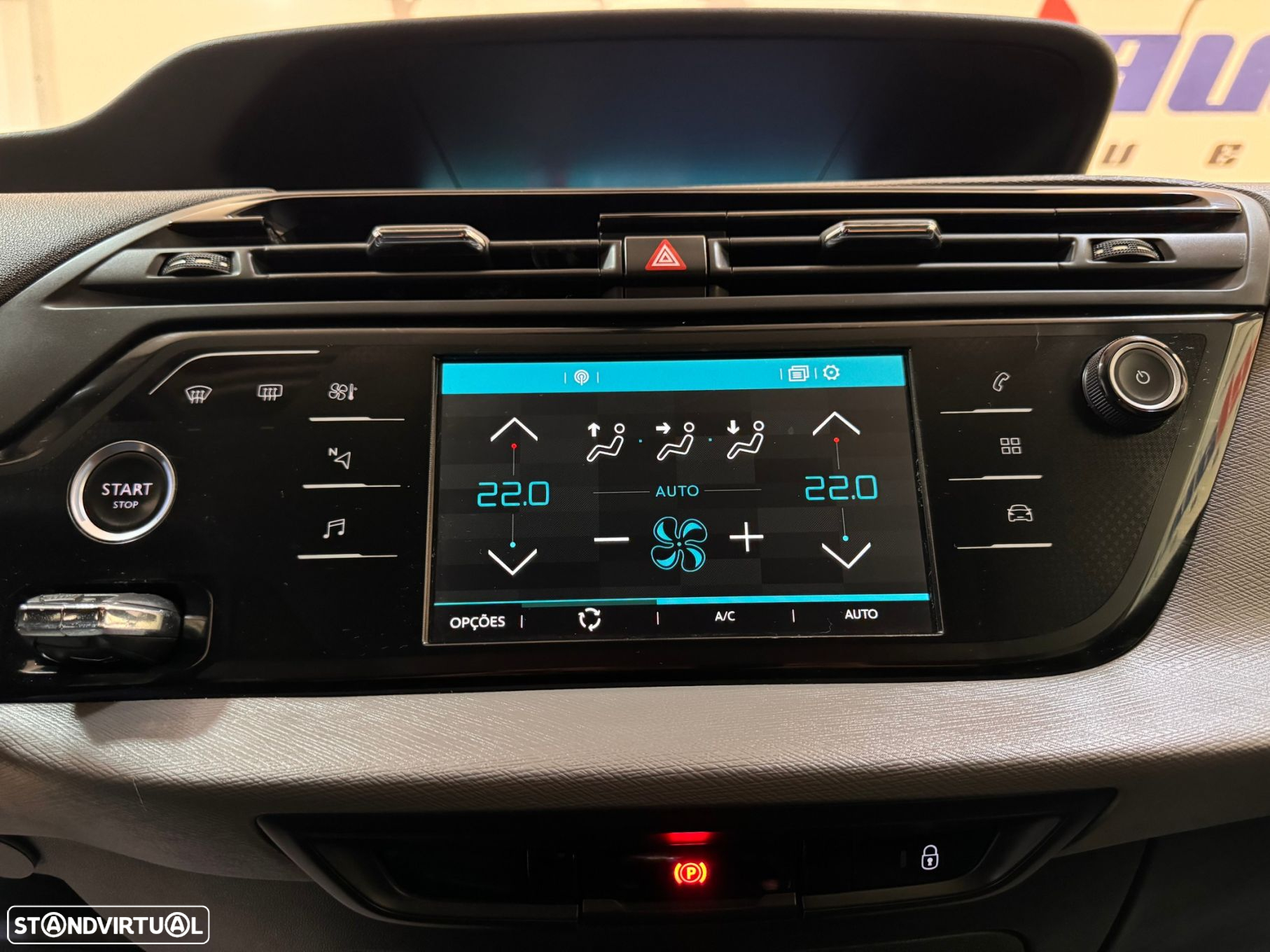 Citroën C4 Grand Picasso - 27