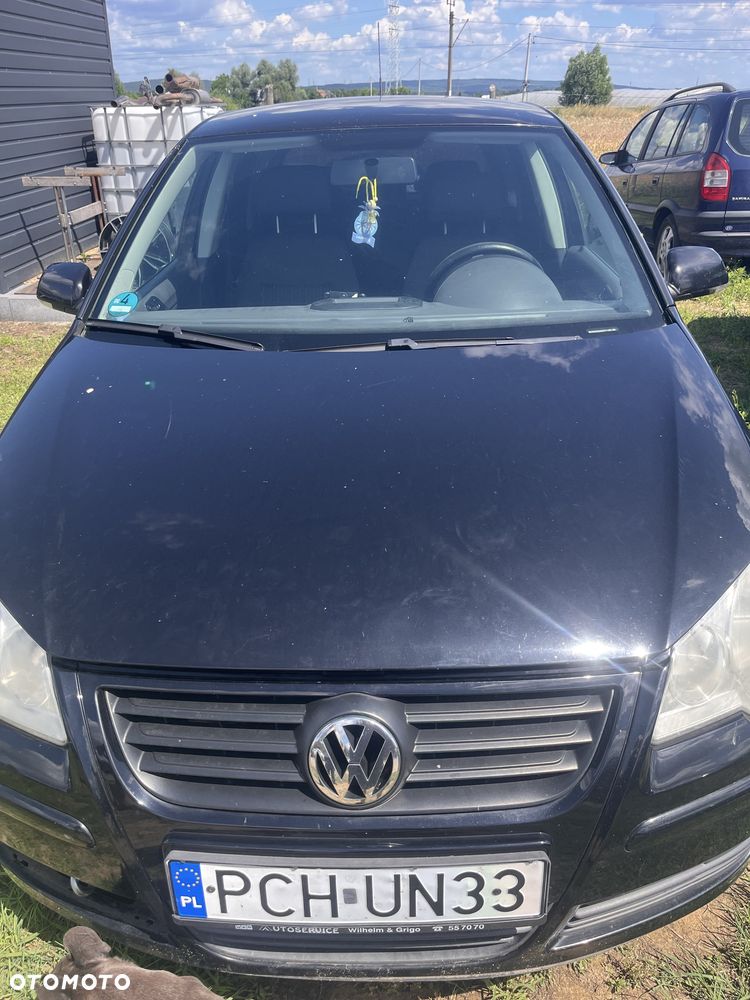 Volkswagen Polo - 1