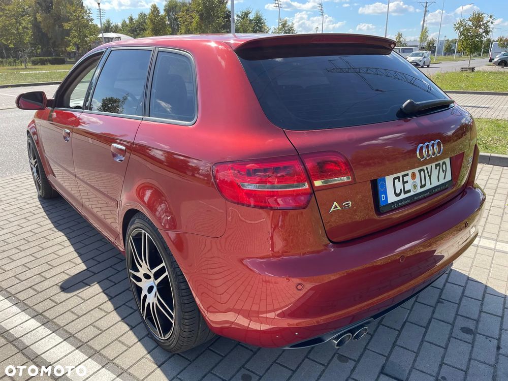 Audi A3 Sportback 2.0 TDI DPF quattro S line Sportpaket plus - 3