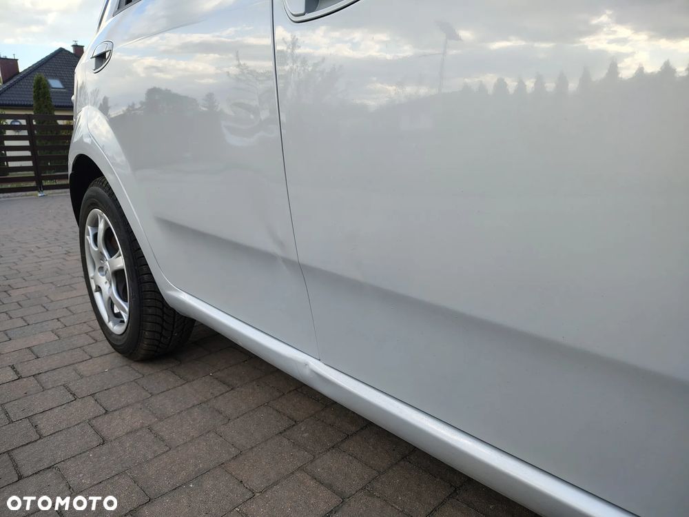 Fiat Punto 1.2 8V - 23