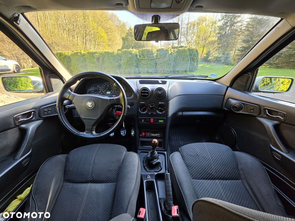 Alfa Romeo 146 - 6