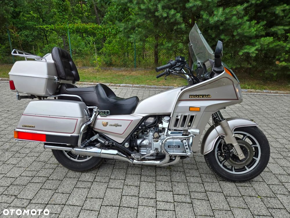 Honda GL - 4