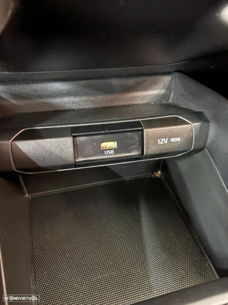 Kia Rio 1.2 CVVT Urban - 21