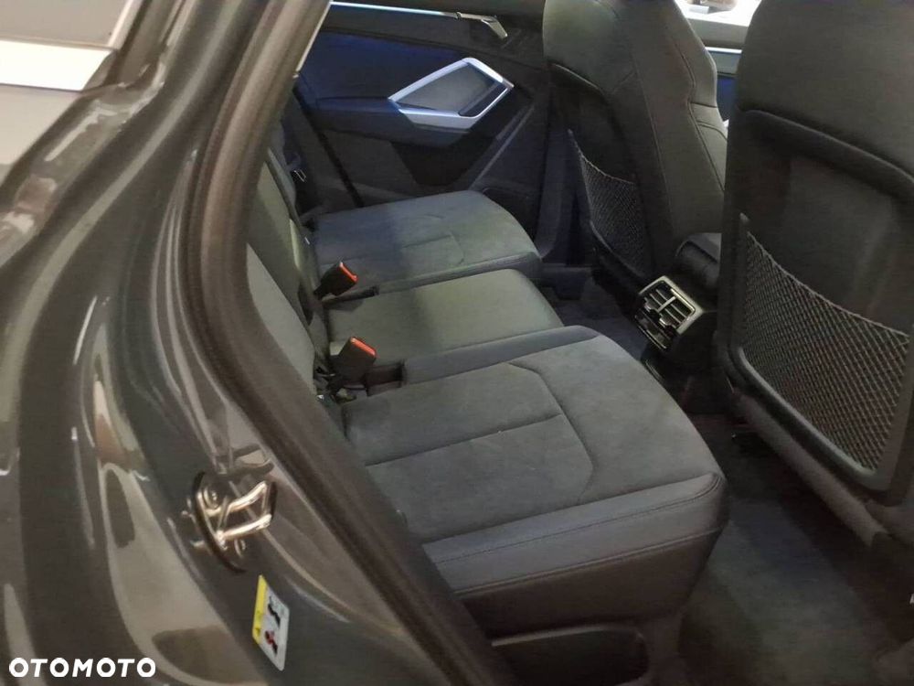 Audi Q3 Sportback - 28