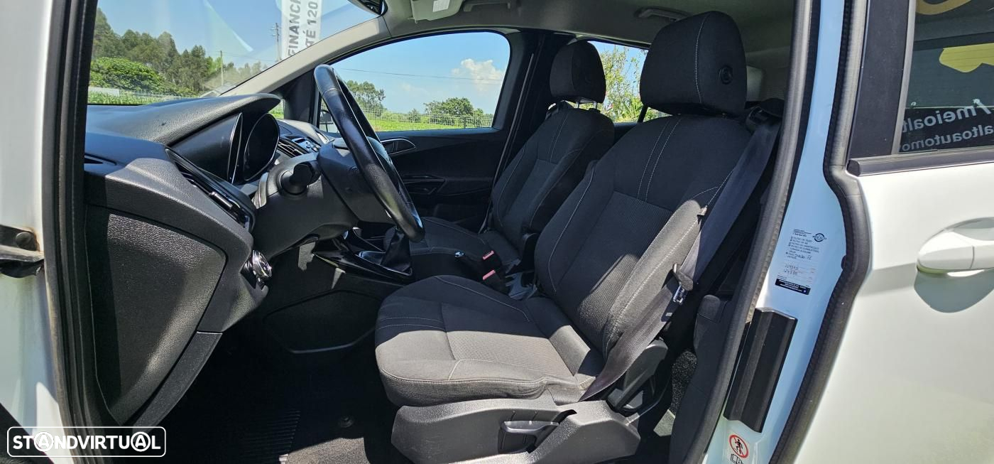 Ford B-Max 1.6 TDCi Titanium - 19