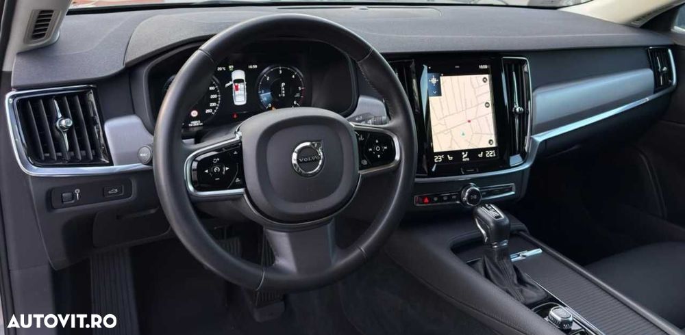 Volvo S90 D3 Momentum - 21