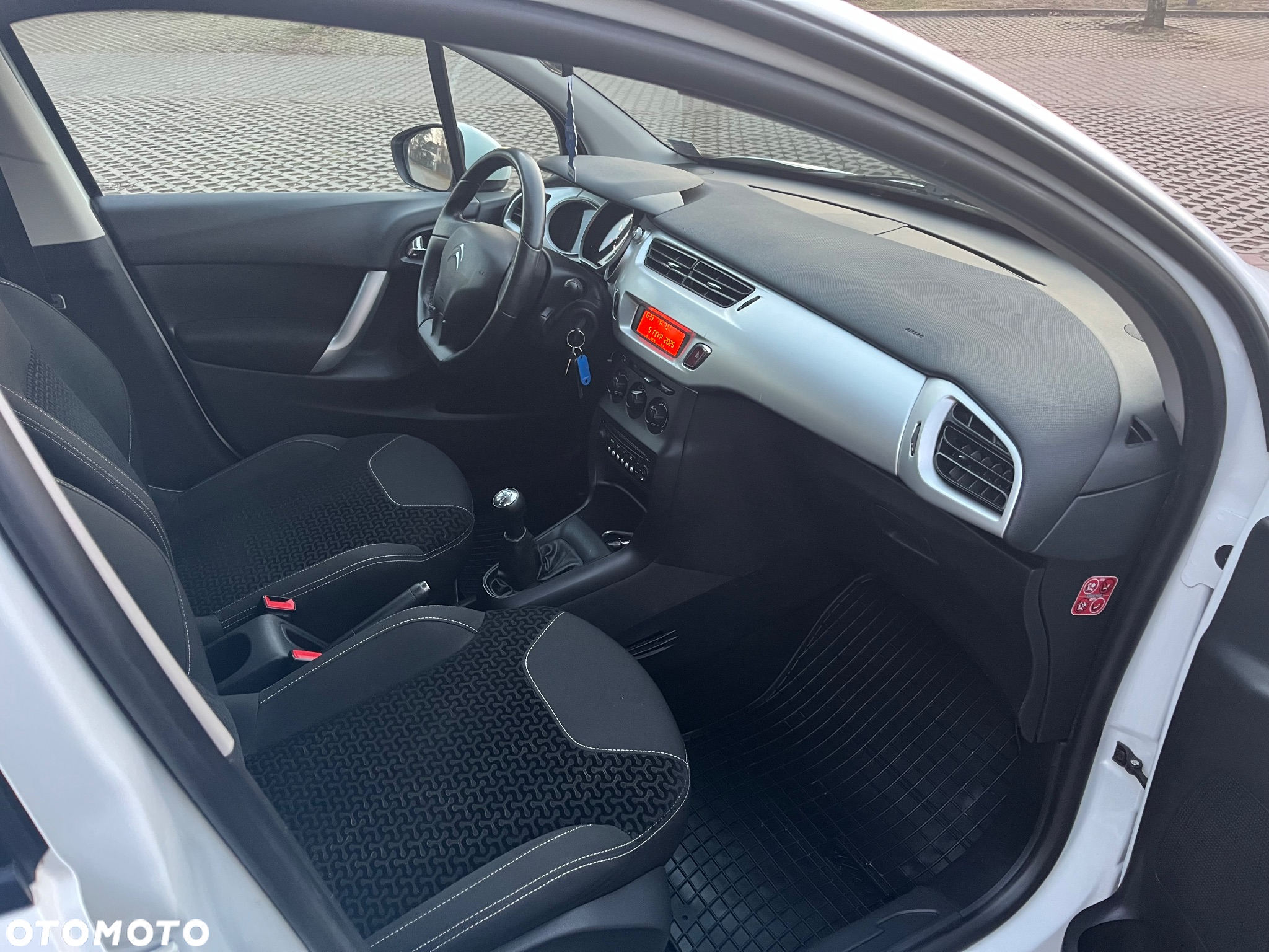 Citroën C3 1.4 Confort - 16