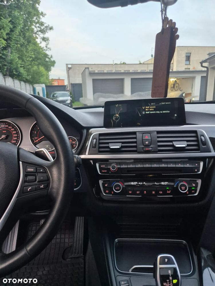 BMW Seria 3 - 14