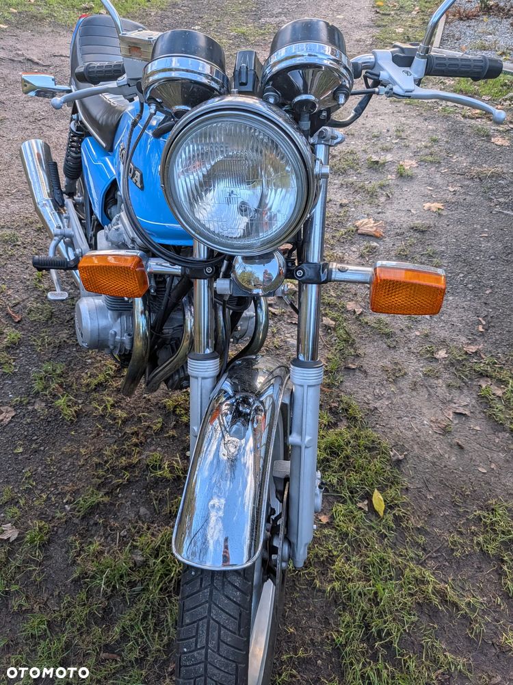 Honda CB - 9