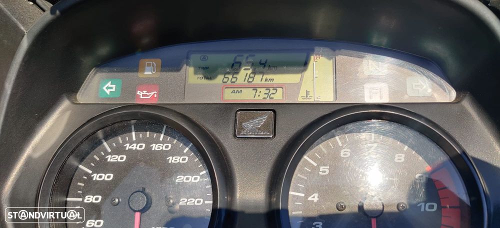 Honda Varadero 1000 - 12