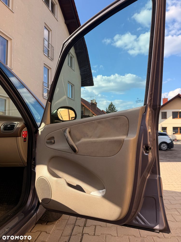 Citroën Xsara Picasso 1.8i 16V Exclusive - 13