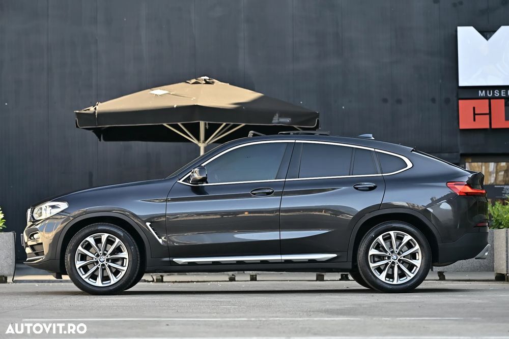 BMW X4 xDrive30i AT xLine - 4