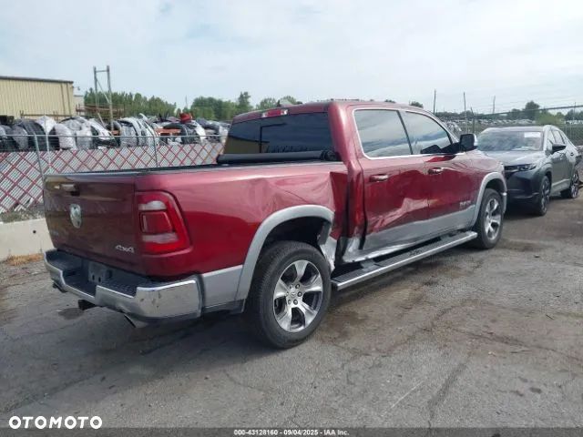 RAM 1500 Crew Cab Shortbed Laramie - 5