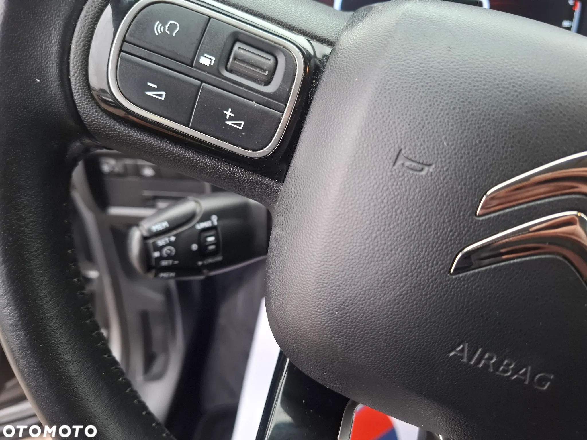 Citroën C5 Aircross BlueHDI 130 S&S LIVE - 35