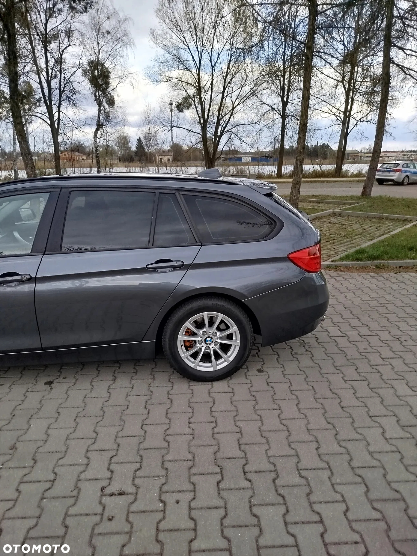 BMW Seria 3 318d Touring - 7