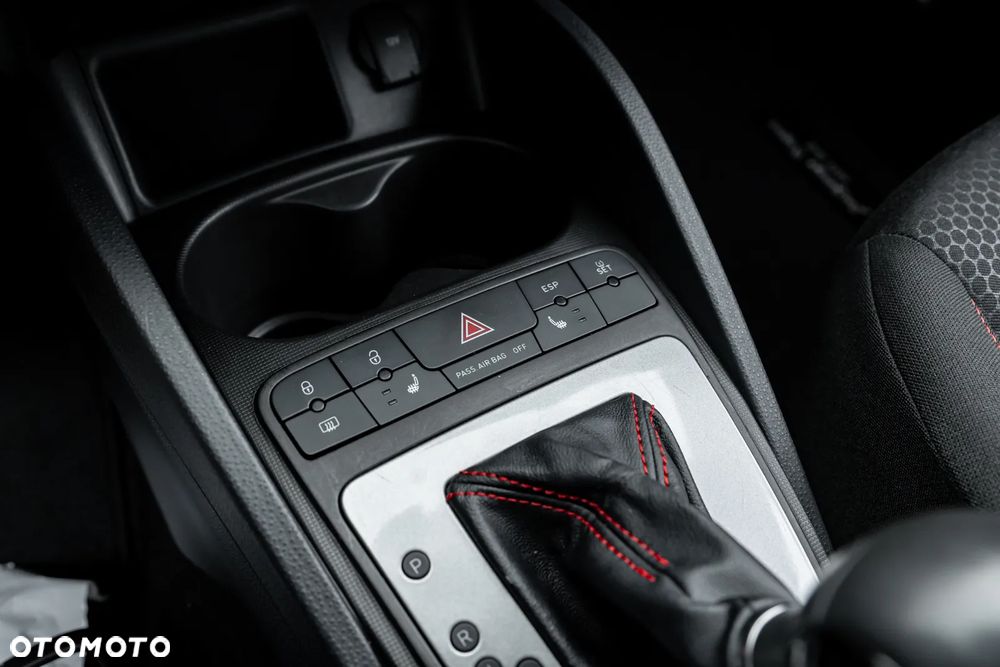 Seat Ibiza 1.4 TSI DSG FR - 33