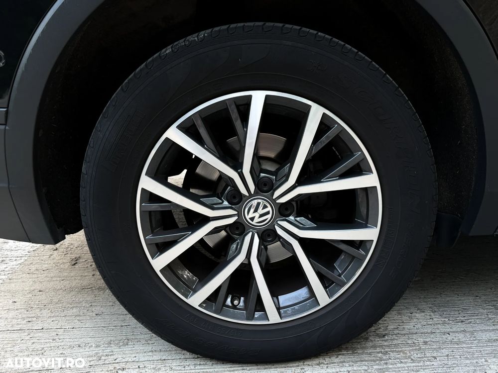 Volkswagen Tiguan 2.0 TDI SCR DSG Comfortline - 9