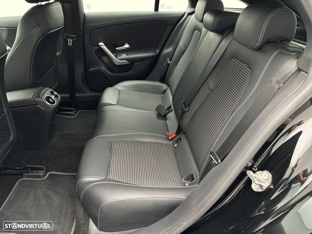 Mercedes-Benz CLA 250 - 19