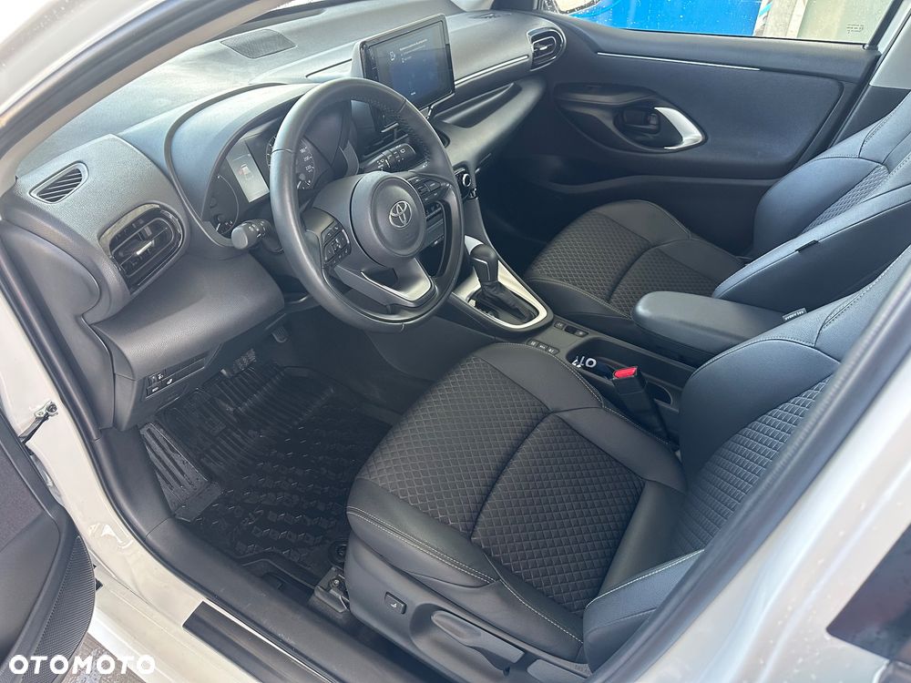 Toyota Yaris Hybrid 1.5 Comfort - 11