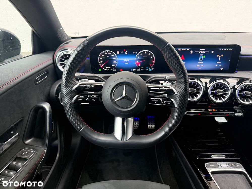 Mercedes-Benz CLA 200 mHEV AMG Line 7G-DCT - 15