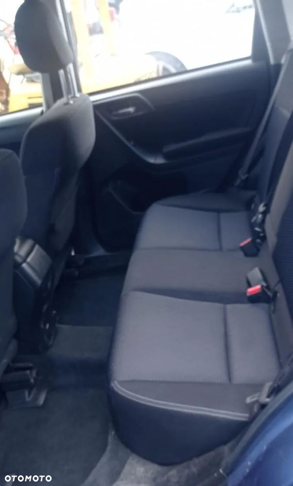 Subaru Forester 2.0i Comfort - 9