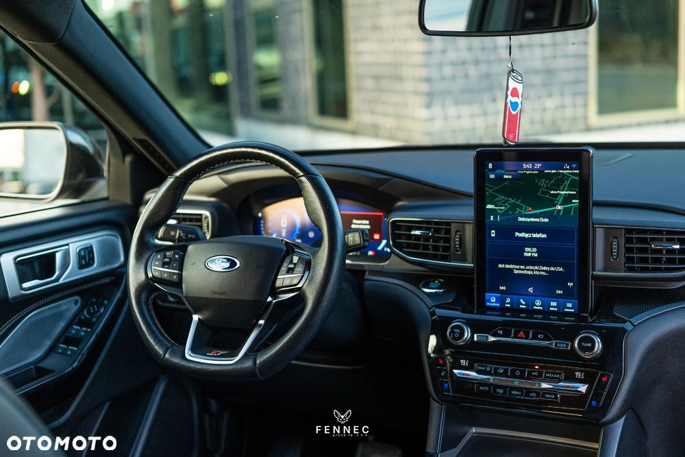 Ford Explorer - 19