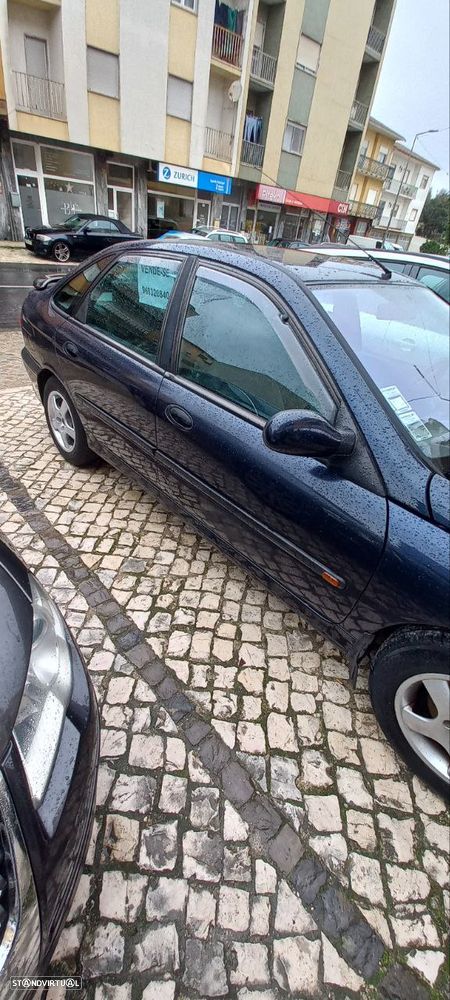 Renault Laguna 1.6 RXE - 5